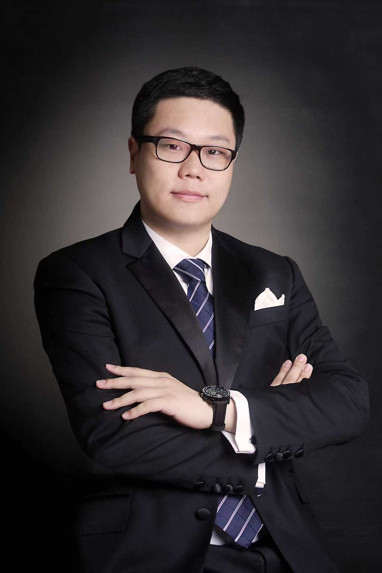 Rex Sunzhou / 孙周宽远